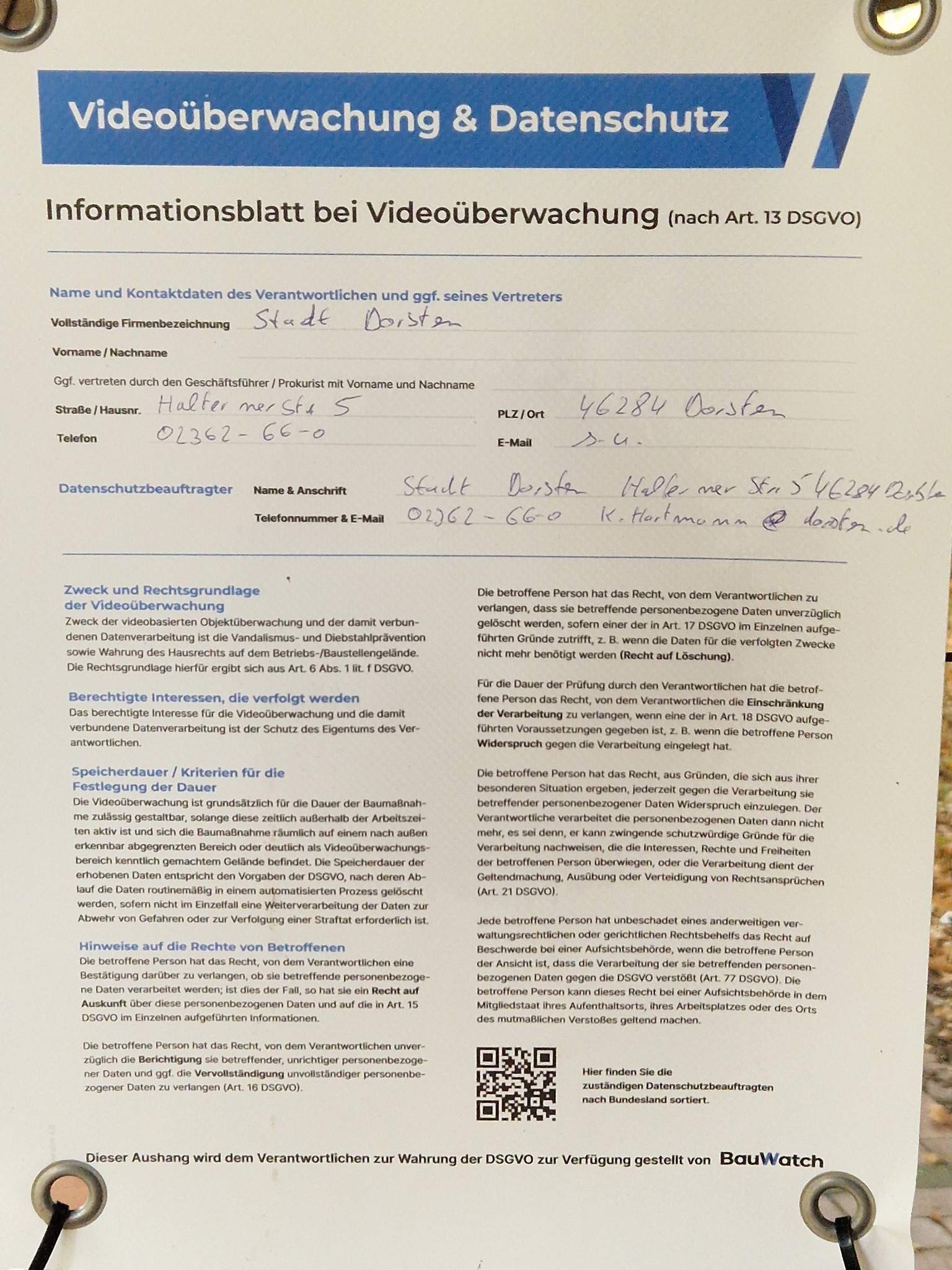 Abriss – Innenhof mit Absperrung